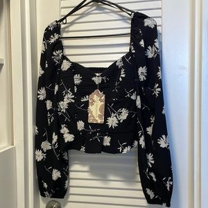 Black and White mini peplum top size Small